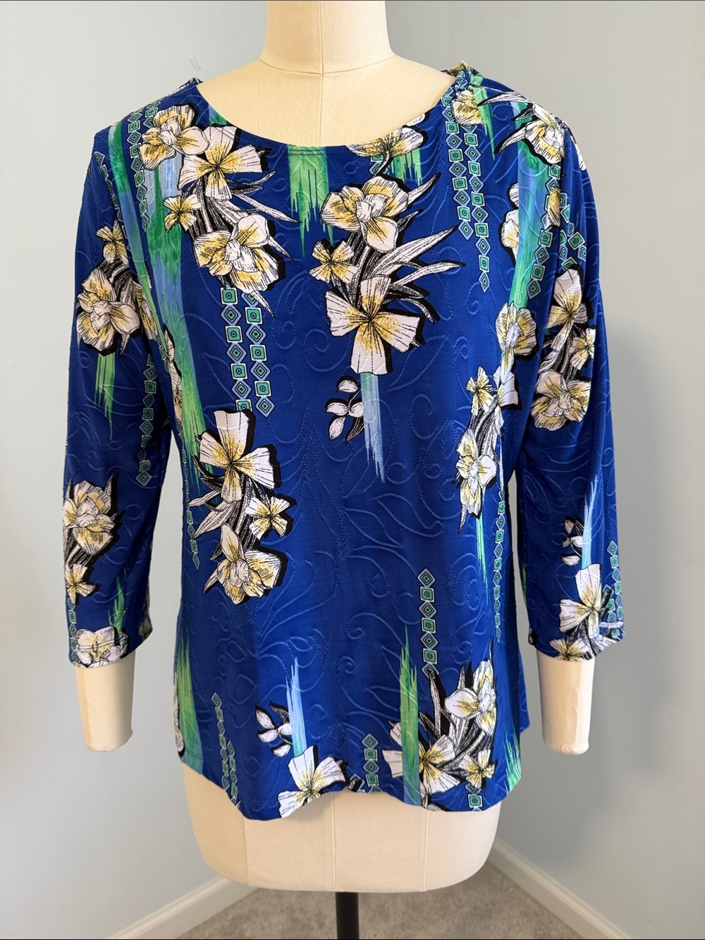 JM Collection Blue Floral 3/4 Sleeve Women’s Tunic Top PL